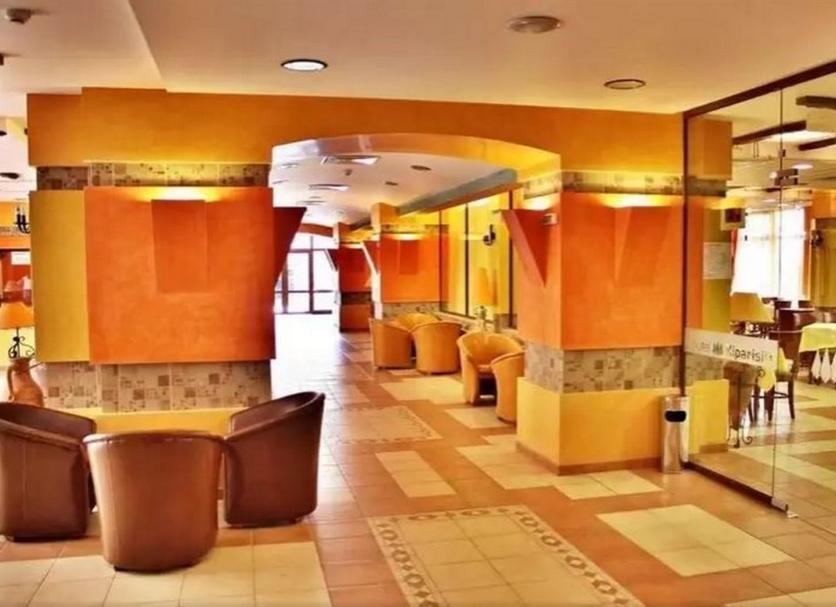 Hall Foto