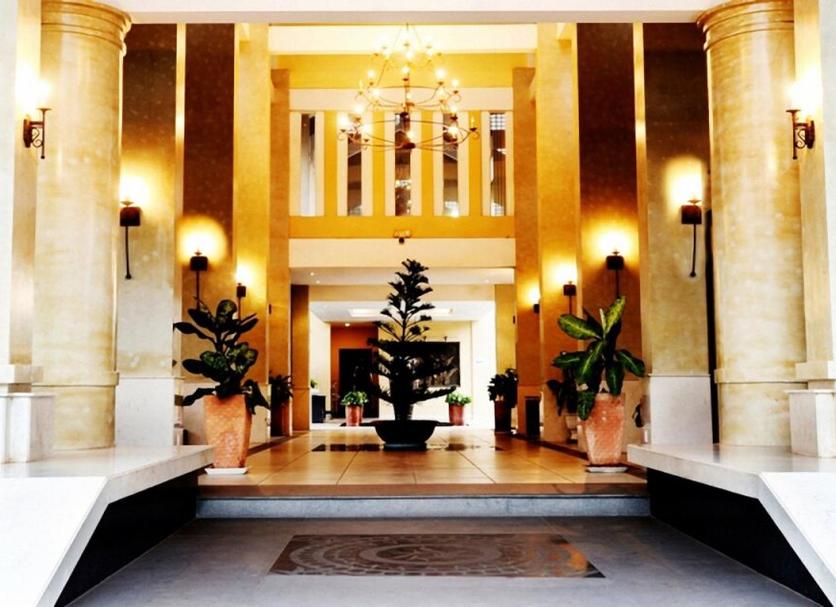 Hall Foto