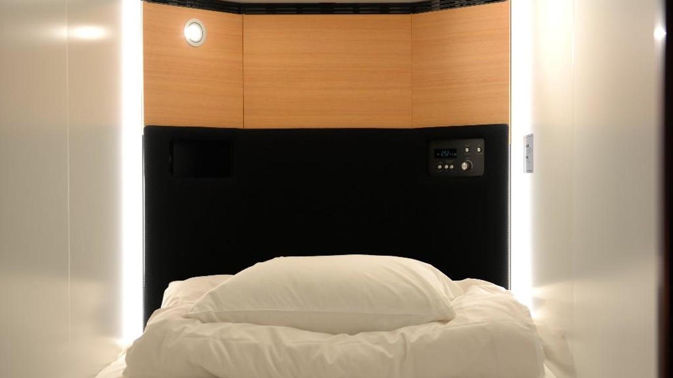 Nadeshiko Hotel Tokyo Shibuya By Unito Female-Only