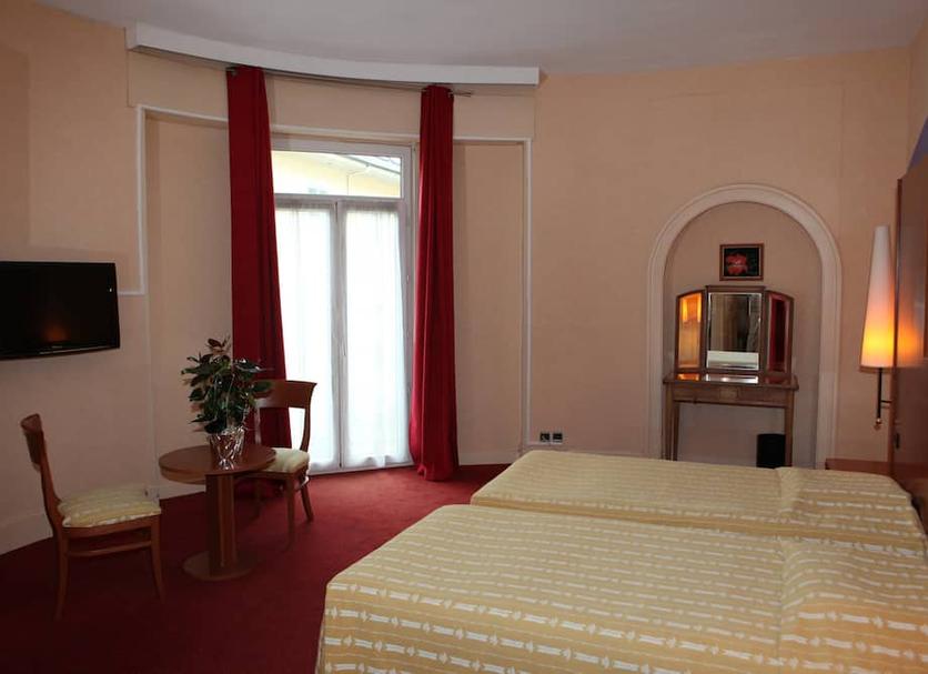 Quarto Foto