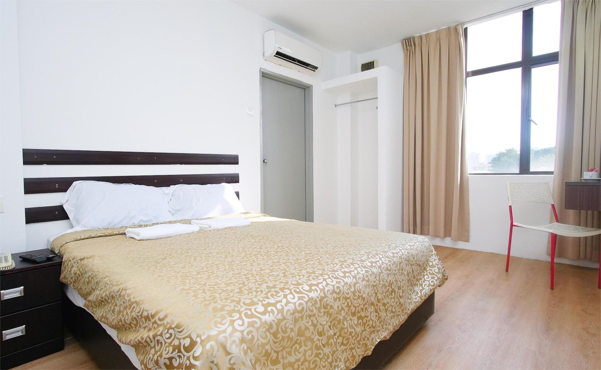 Quarto Foto