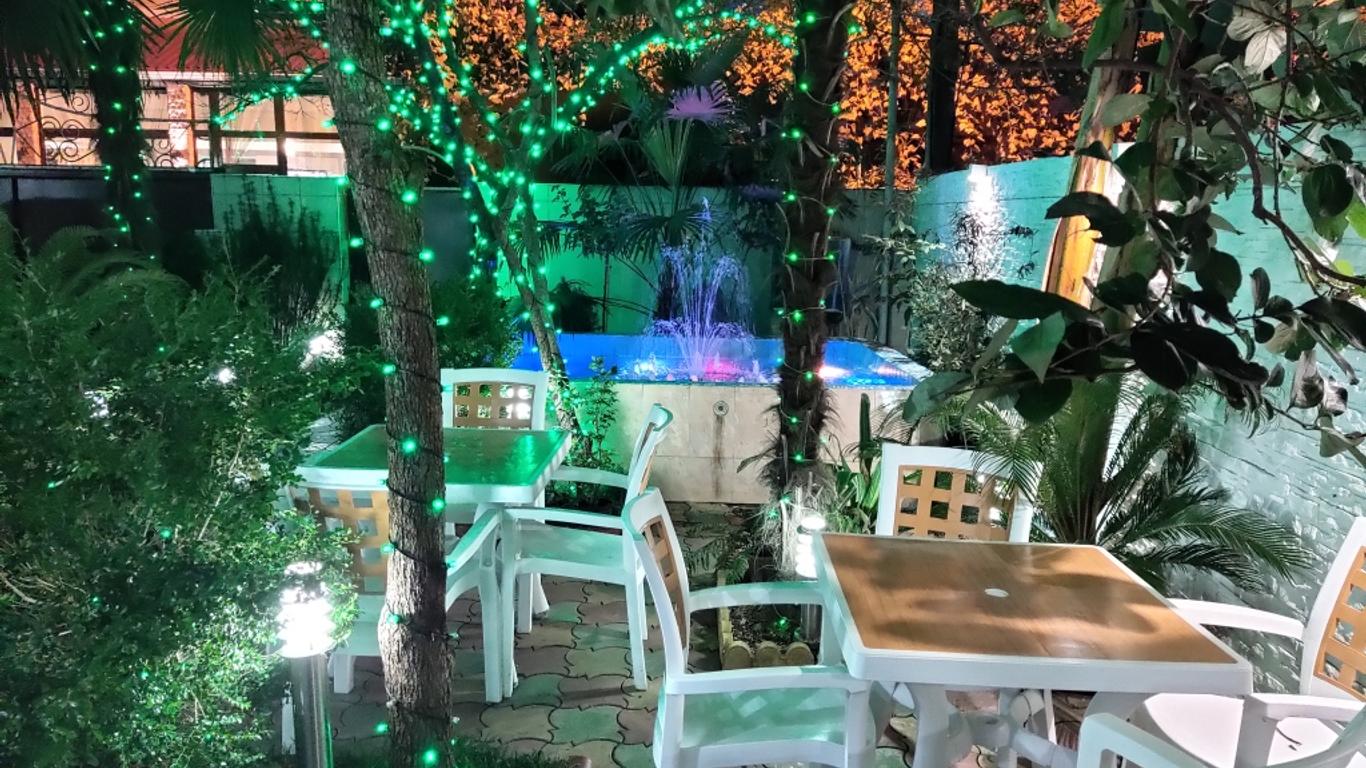 Guest House Lazurny Briz