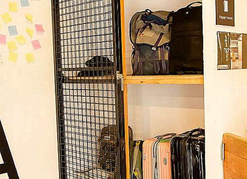Comodidade do quarto Foto