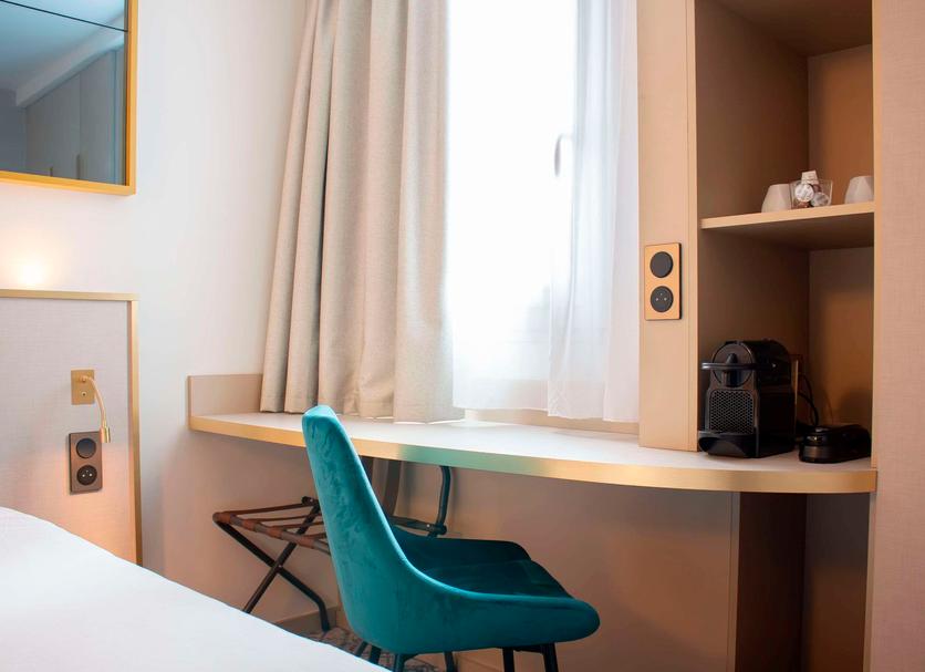Comodidade do quarto Foto