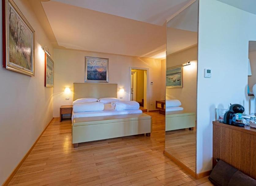 Quarto Foto