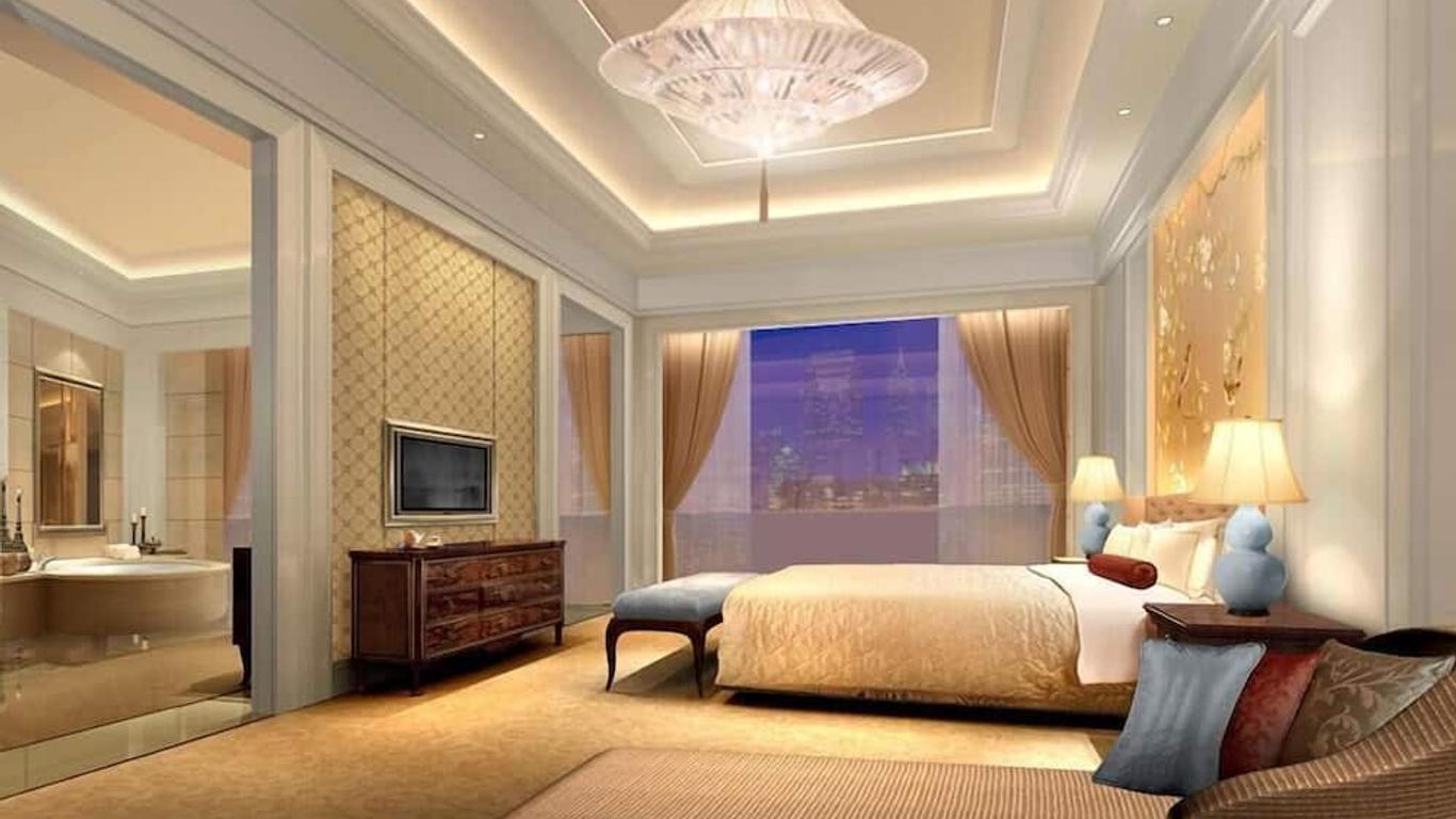 Win Win Hotel