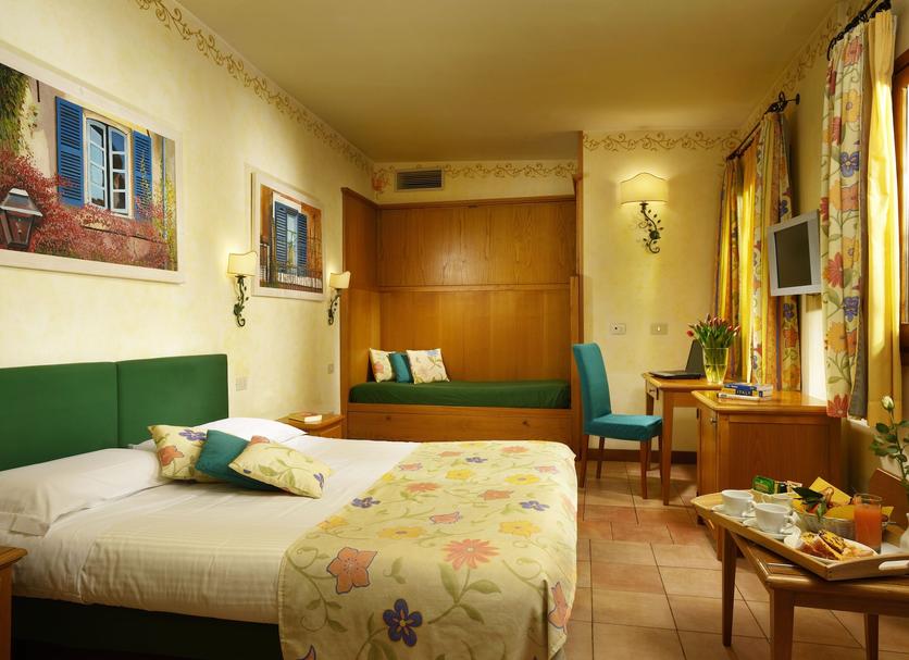 Quarto Foto