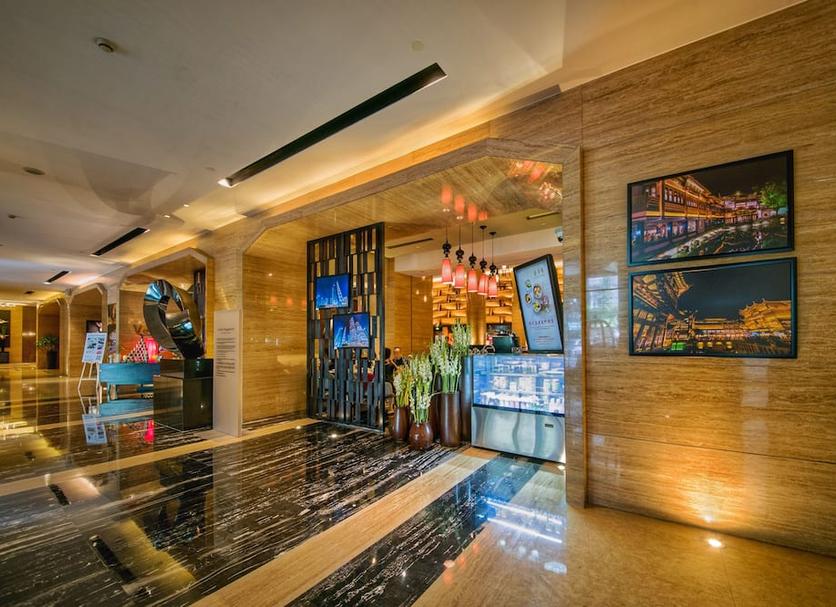 Hall Foto