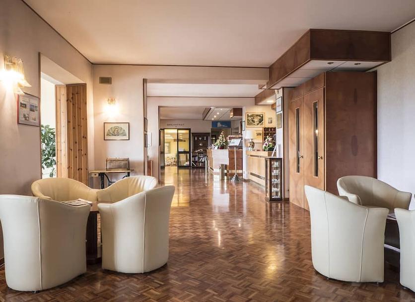 Hall Foto