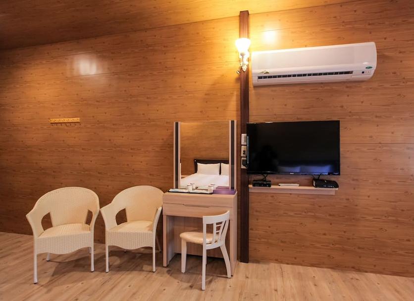 Comodidade do quarto Foto