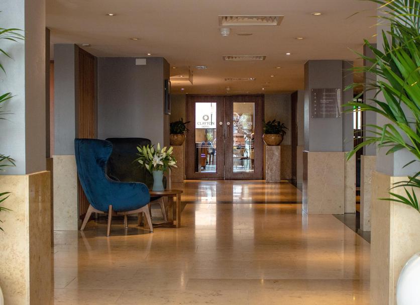 Hall Foto