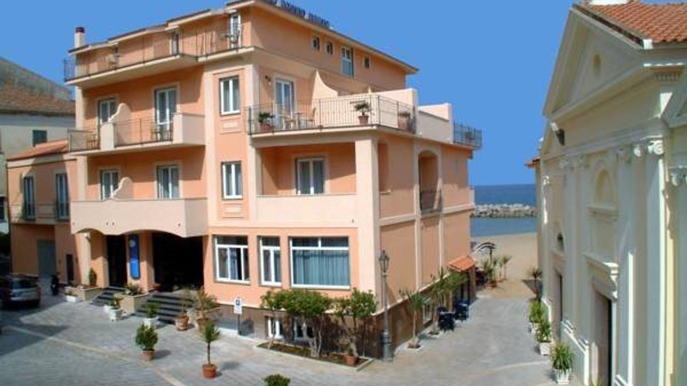 New Hotel Sonia