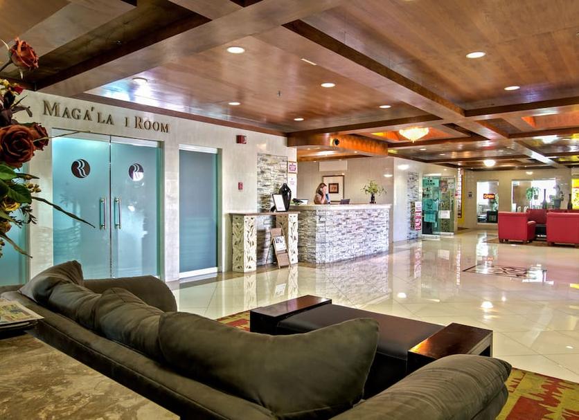 Hall Foto
