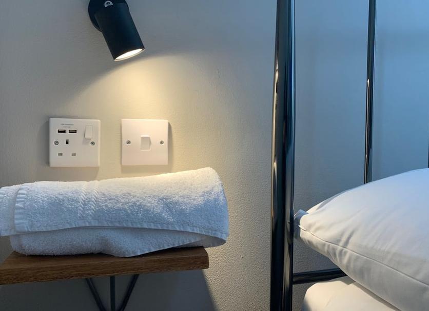 Comodidade do quarto Foto