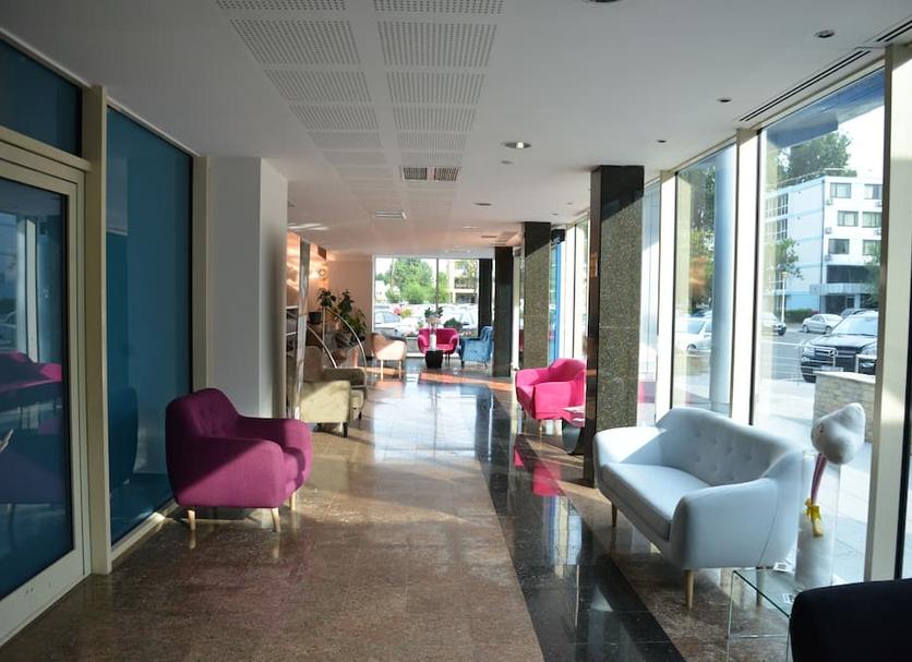 Hall Foto