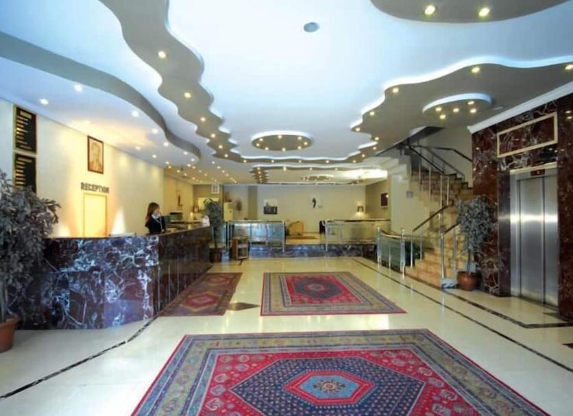 Hall Foto