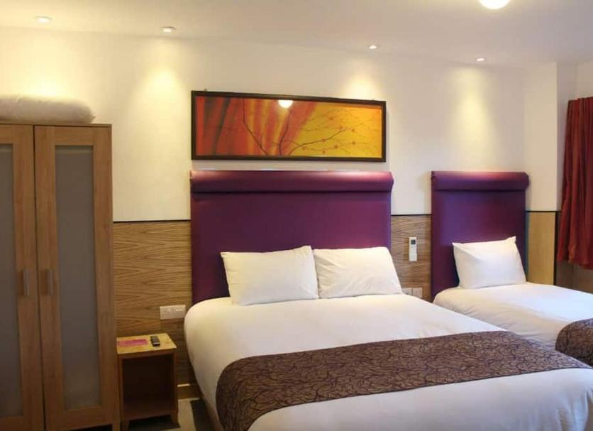 Quarto Foto