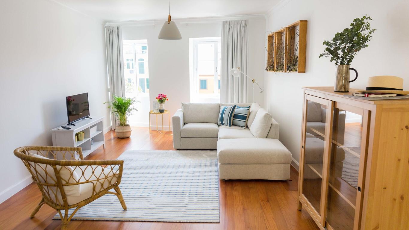 Apartamentos Praça Amarela by Heart of Funchal