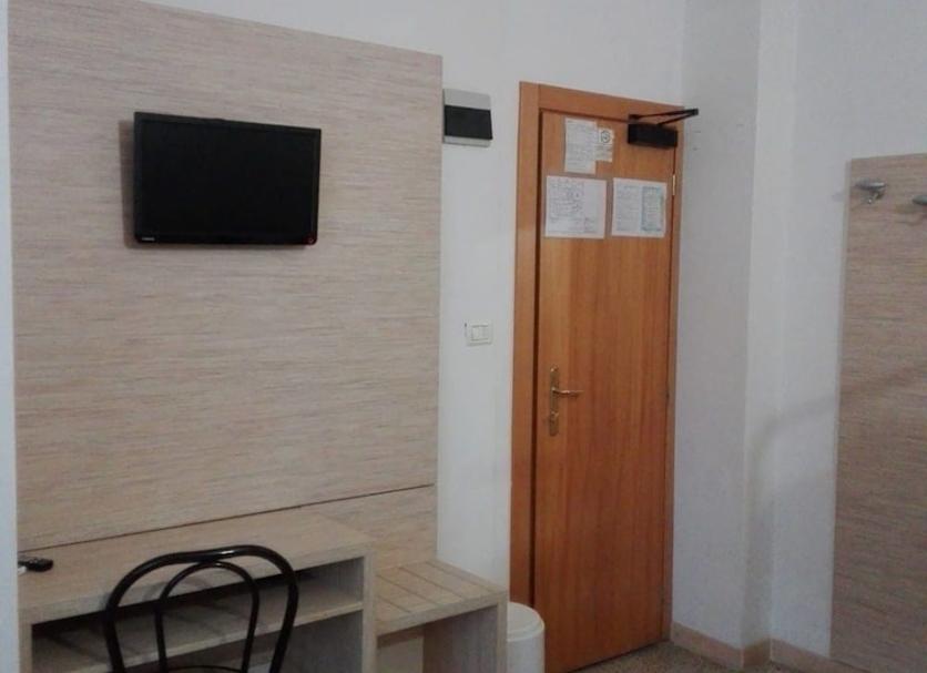 Comodidade do quarto Foto
