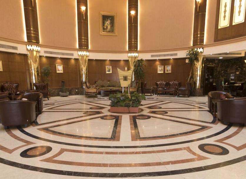 Hall Foto