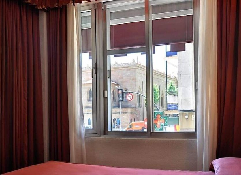 Comodidade do quarto Foto