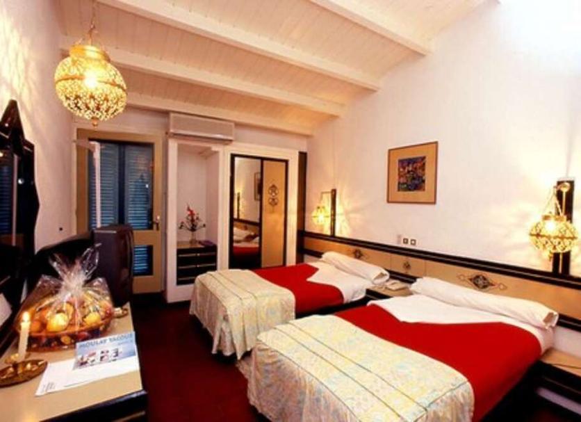 Quarto Foto