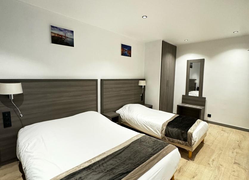 Quarto Foto
