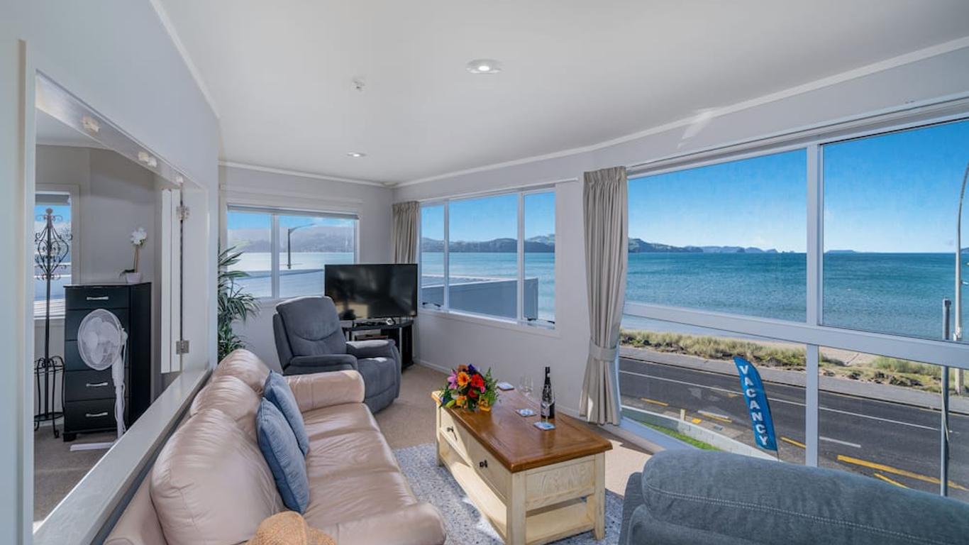 Waterfront Apartments Whitianga