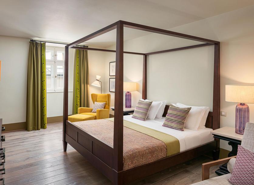Quarto Foto