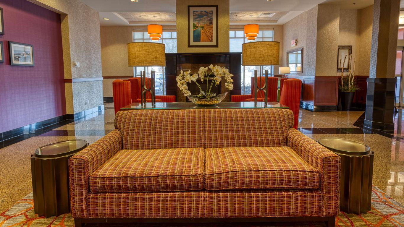 Drury Inn & Suites Indianapolis Northeast