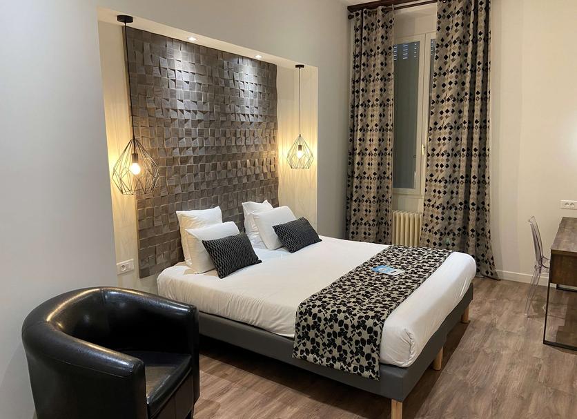 Quarto Foto