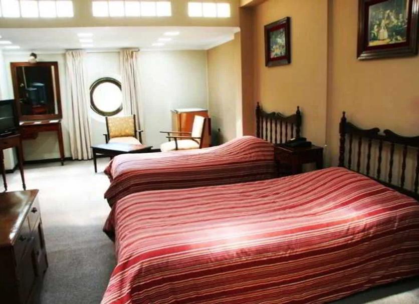 Quarto Foto