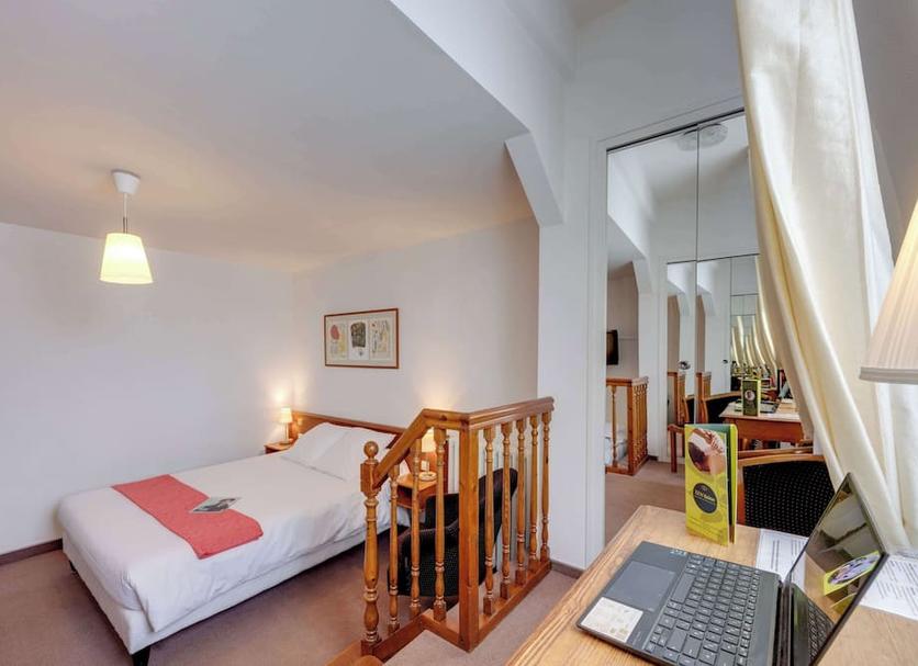 Quarto Foto