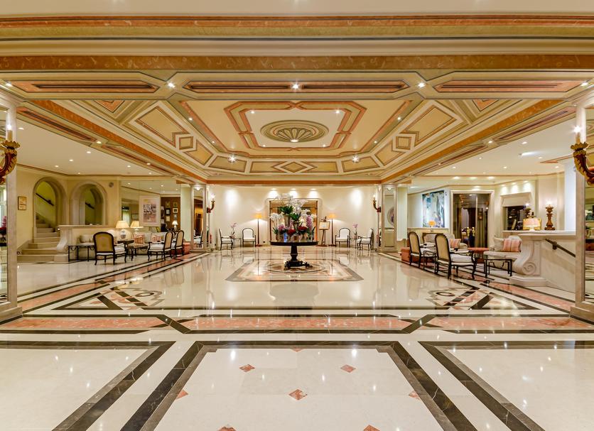Hall Foto
