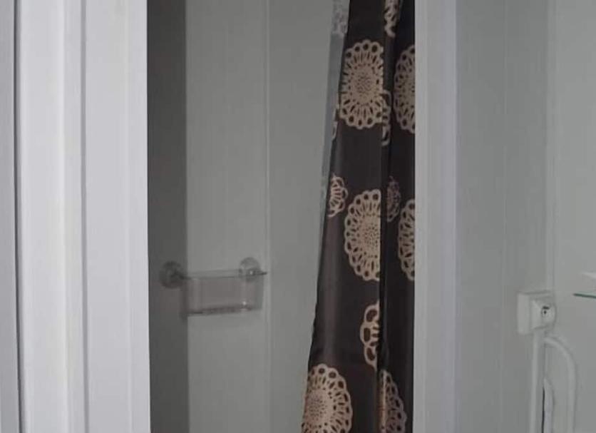 Comodidade do quarto Foto