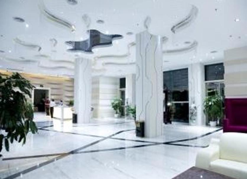 Hall Foto