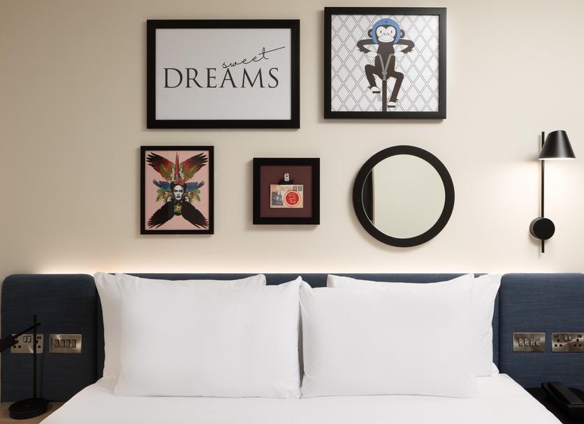 Comodidade do quarto Foto