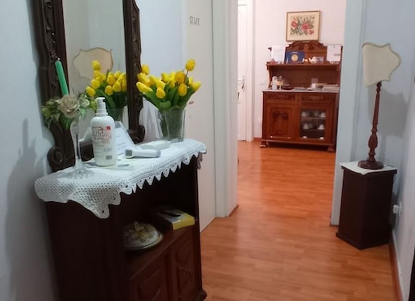 Comodidade do quarto Foto