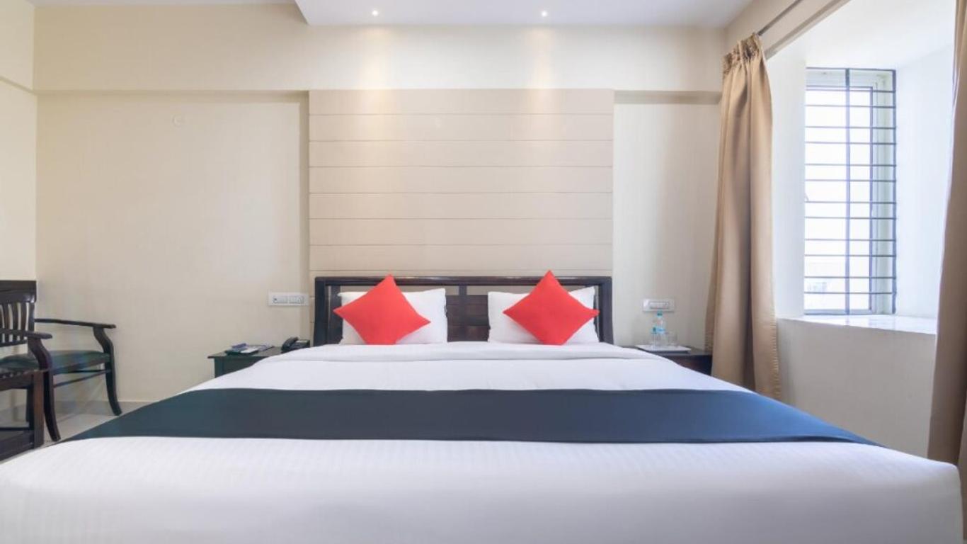 Hotel Raj Vista Suites & Convention