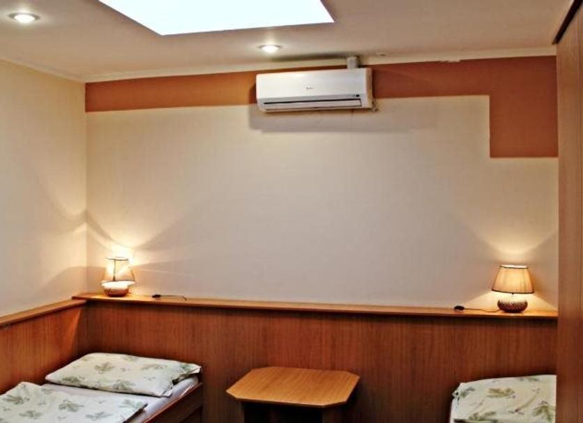 Comodidade do quarto Foto
