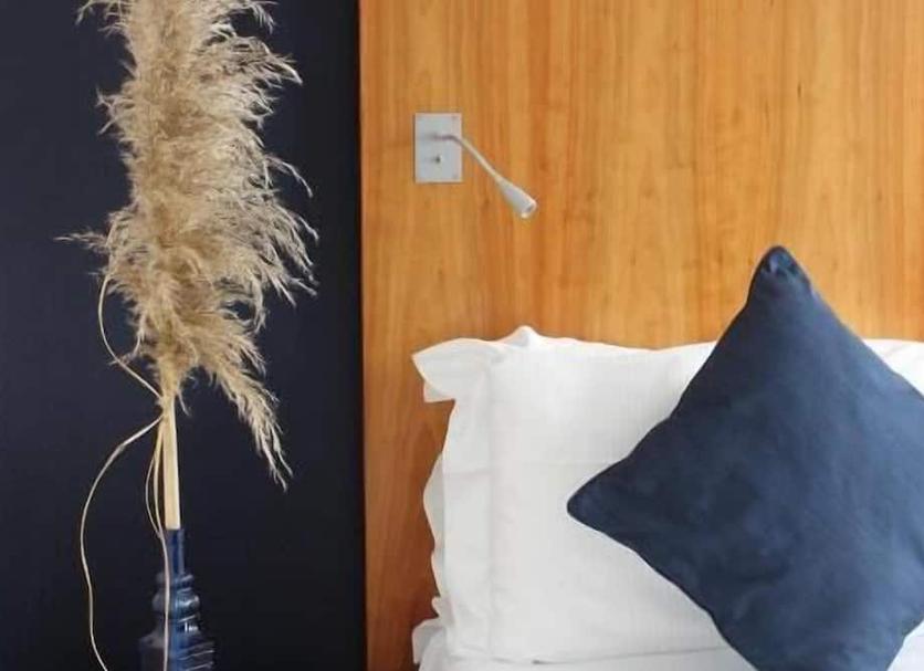 Comodidade do quarto Foto