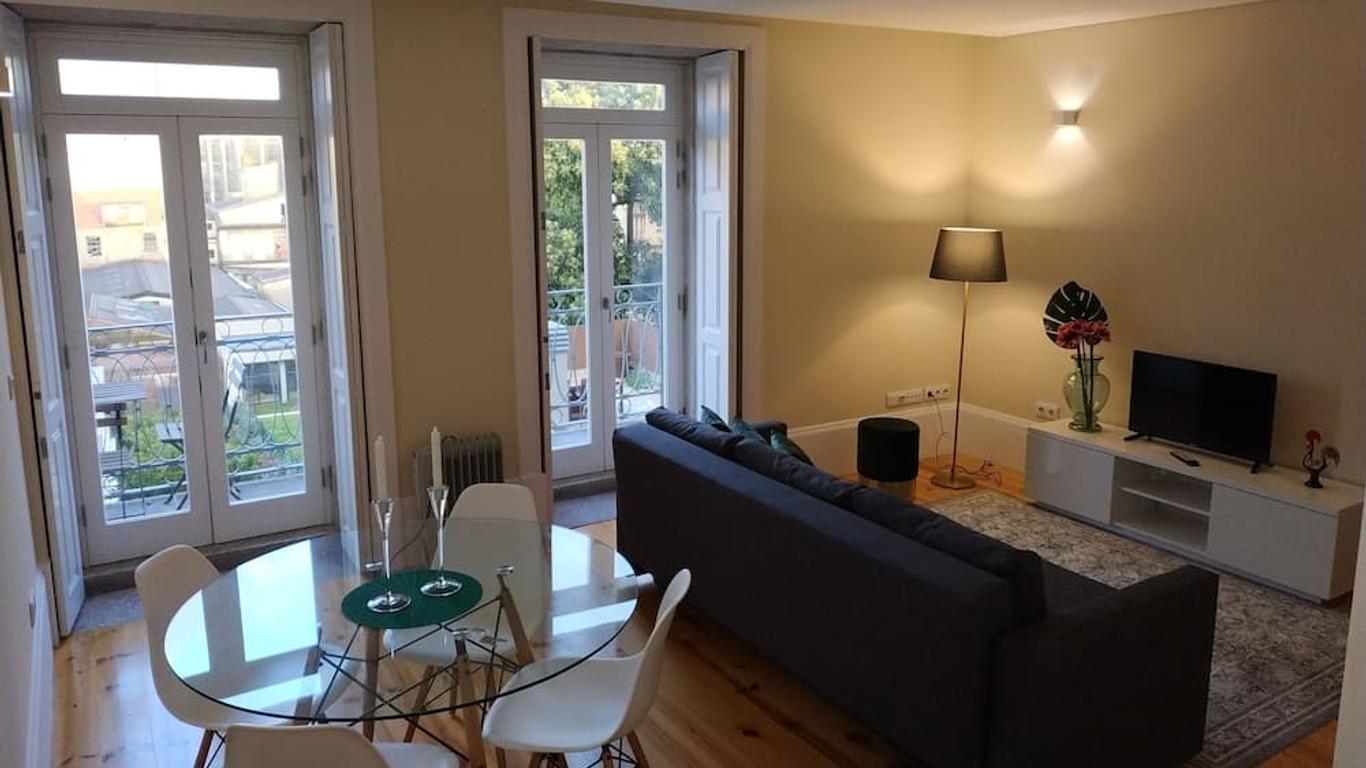 ML Apartments Republic