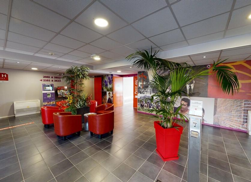 Hall Foto