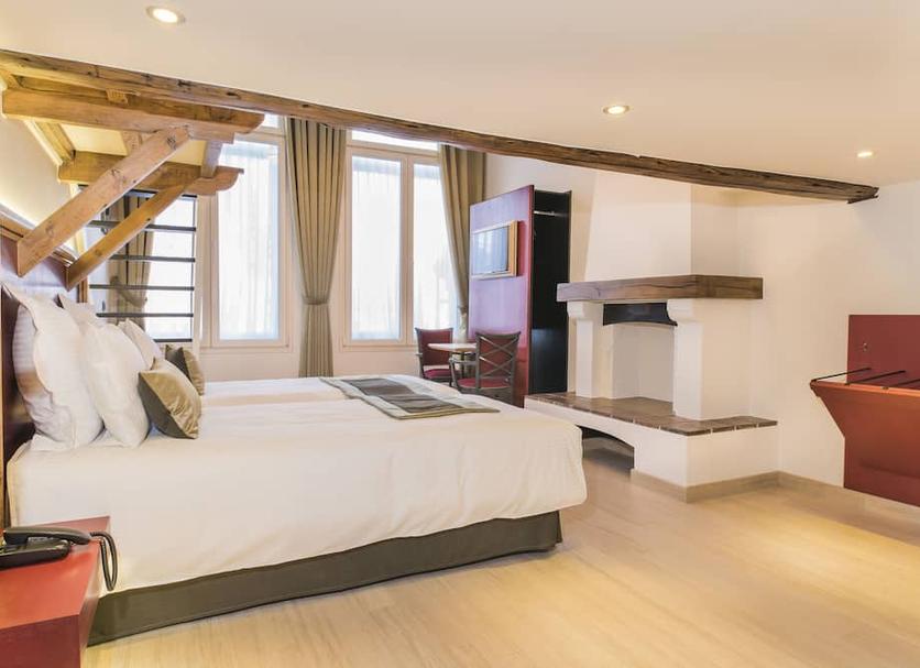 Quarto Foto