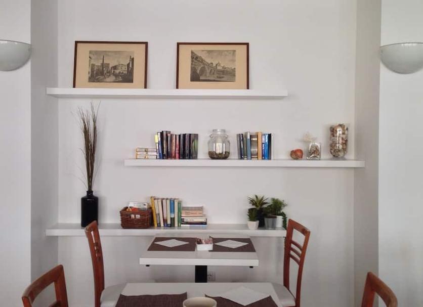 Comodidade do quarto Foto
