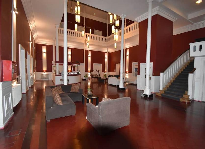 Hall Foto