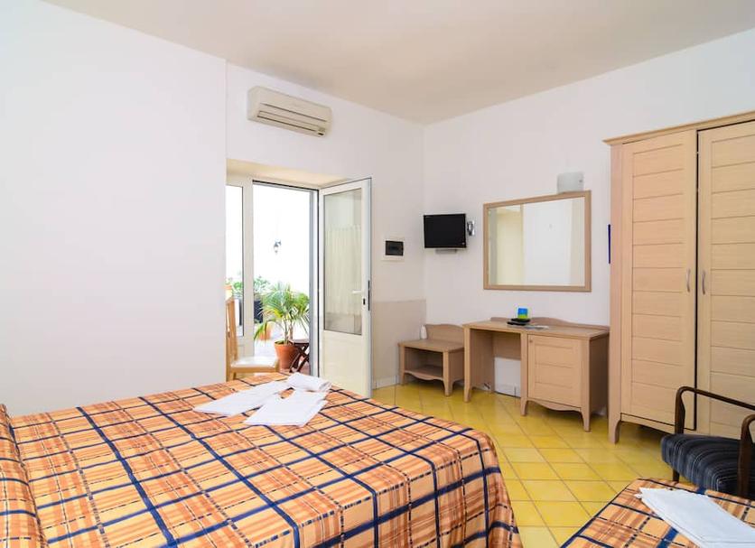 Quarto Foto