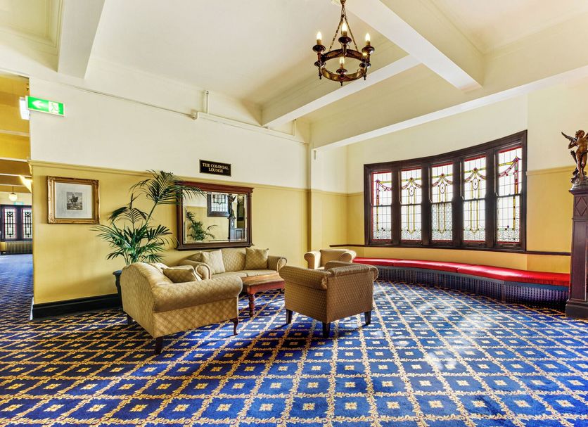 Hall Foto