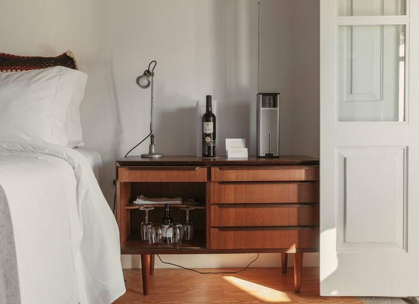 Comodidade do quarto Foto