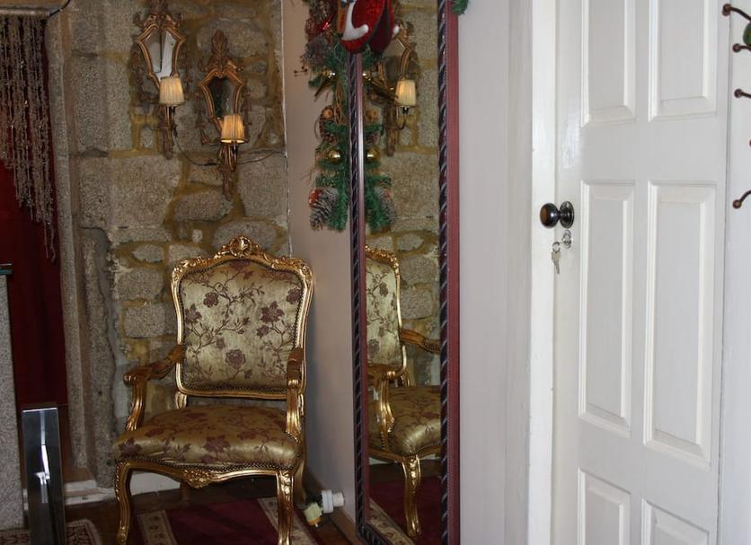 Comodidade do quarto Foto